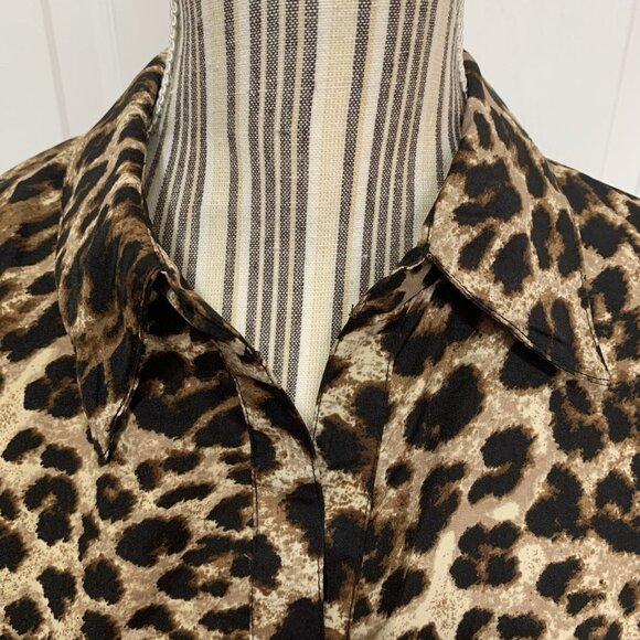 Leopard Print Top Womens Medium Wide Elastic Waist‎ Goldtone Buttons Mob Wife - Picture 5 of 11